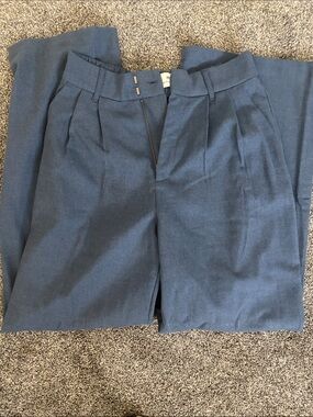 Hollister womens Navy trouser